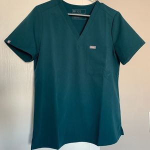 FIGS Med Caribbean Blue Catarina Scrub Top